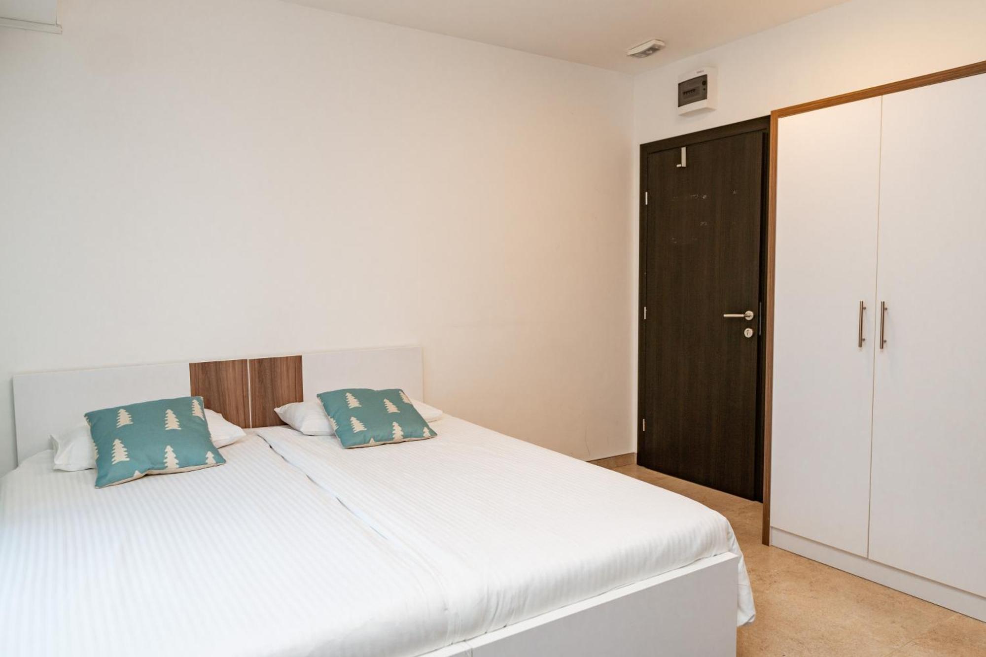 Apartments And Rooms Max-Well Núi Núi Jahorina Ngoại thất bức ảnh