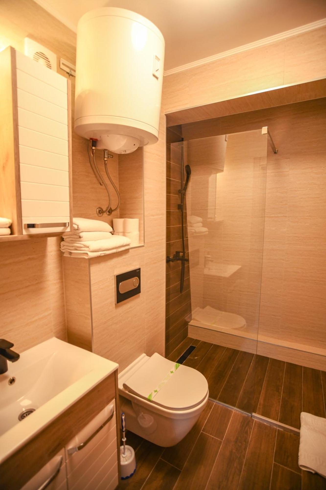 Apartments And Rooms Max-Well Núi Núi Jahorina Ngoại thất bức ảnh